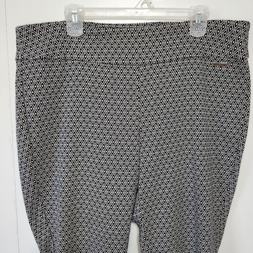 Roz & Ali Womens Pull On Dress Pants Size 20 Black White Geometric Career - Picture 3 of 12